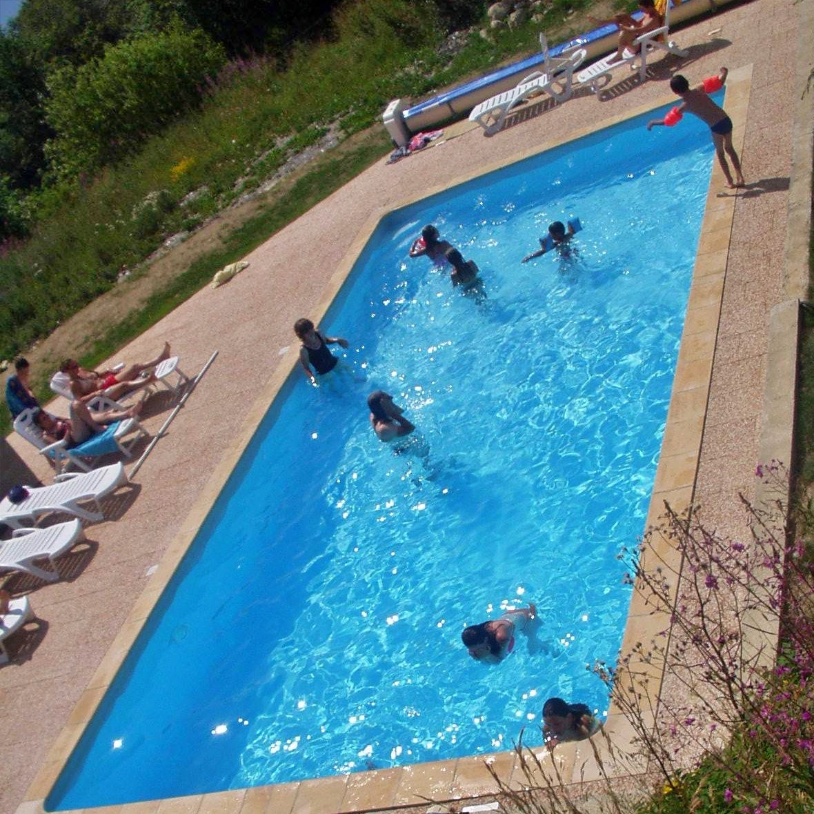 heated outdoor pool on La Toussuire